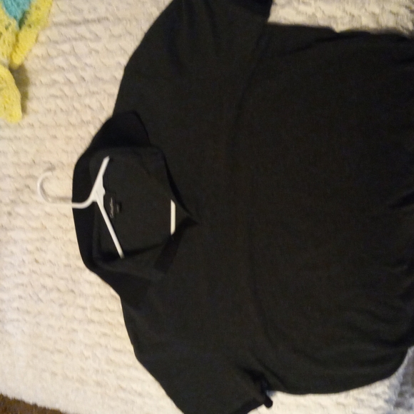 Shirt - Picture 1 of 3